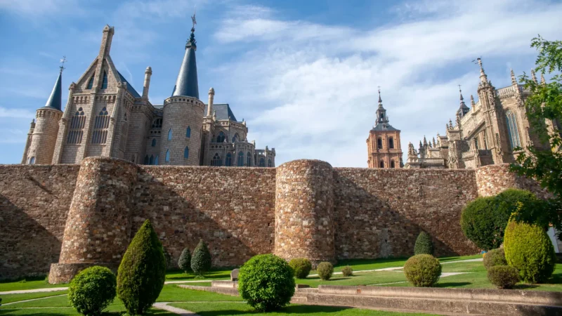 The Roman walls of Astorga, León