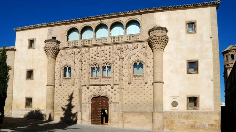 The Isabelline Gothic façade of the Palacio de Jabalquinto in Baeza, Jaén, Andalucía