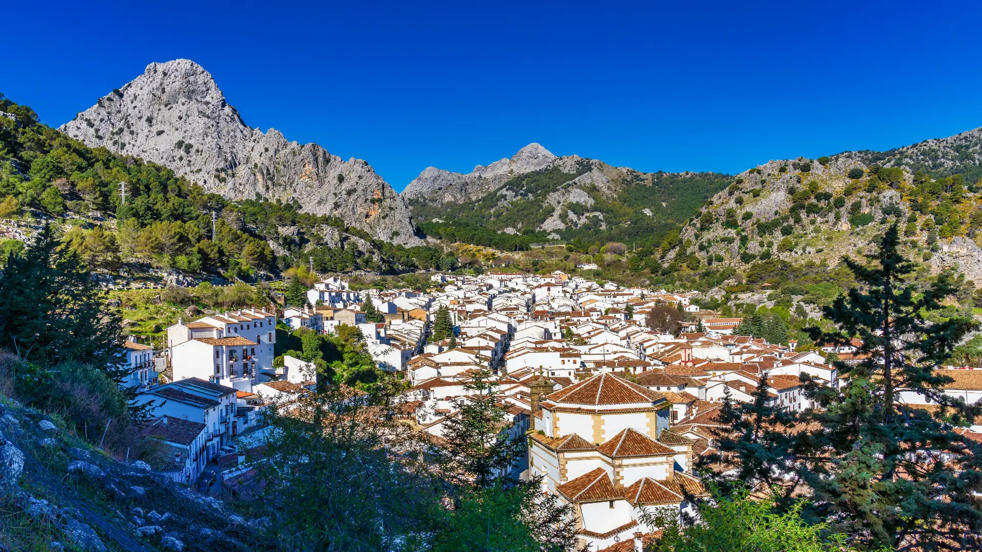 White village of Grazalema under the Peñón Grande, Andalucía, Spain
