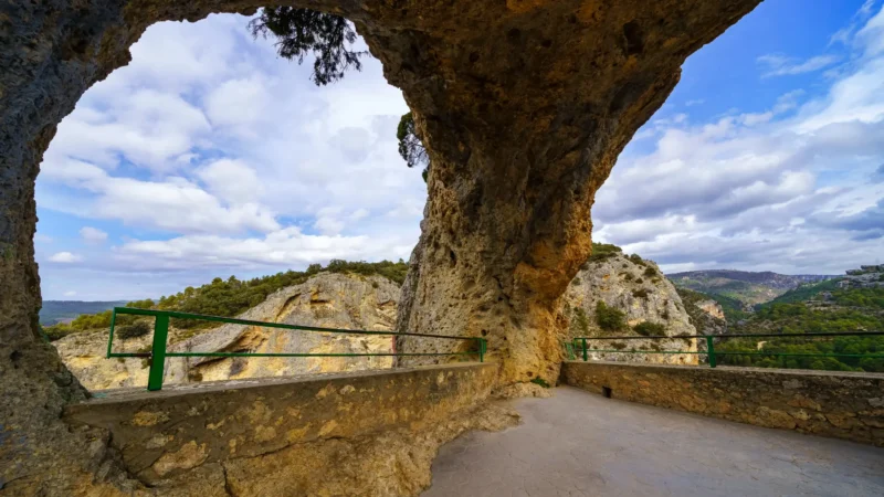 The Ventano del Diablo rock window over the Júcar gorge, Serranía de Cuenca, Castilla-La Mancha, Spain