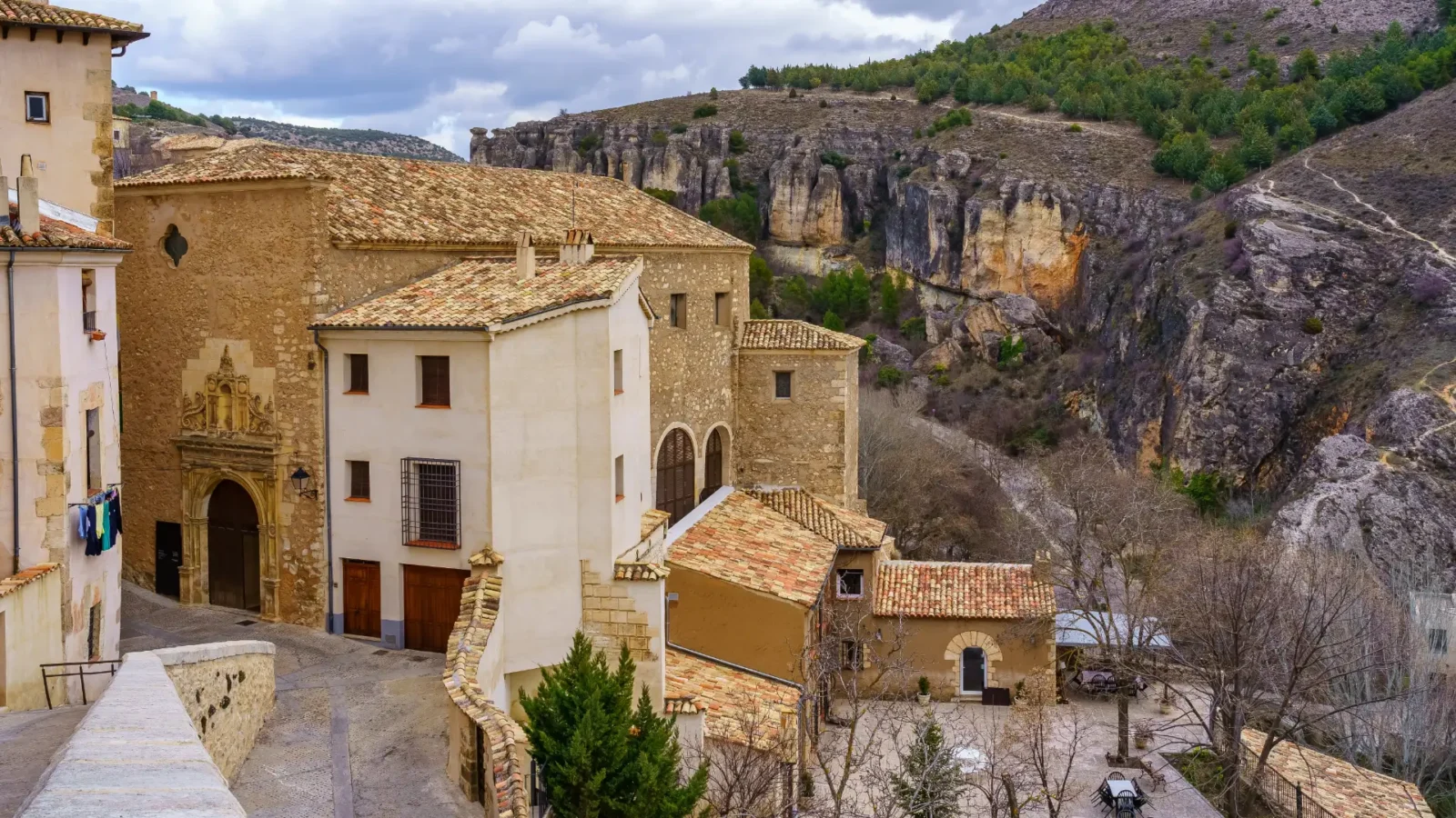 Old stone houses above the gorge in Cuenca, Castilla-La Mancha, Spain