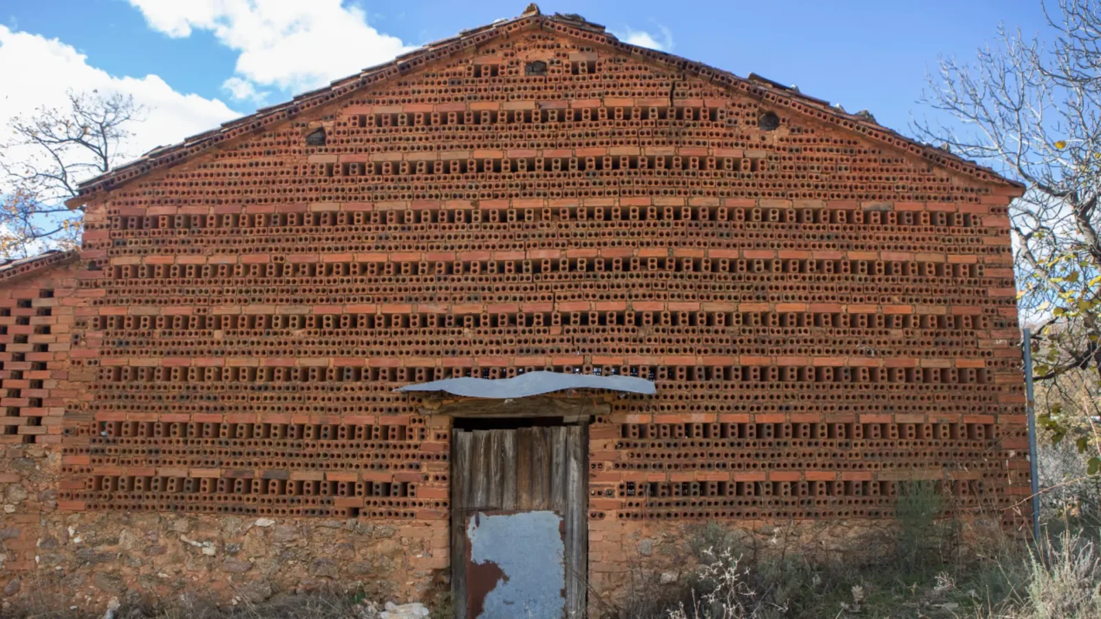 Traditional brick tobacco-drying house (secadero) in Jarandilla de la Vera, Extremadura, Spain