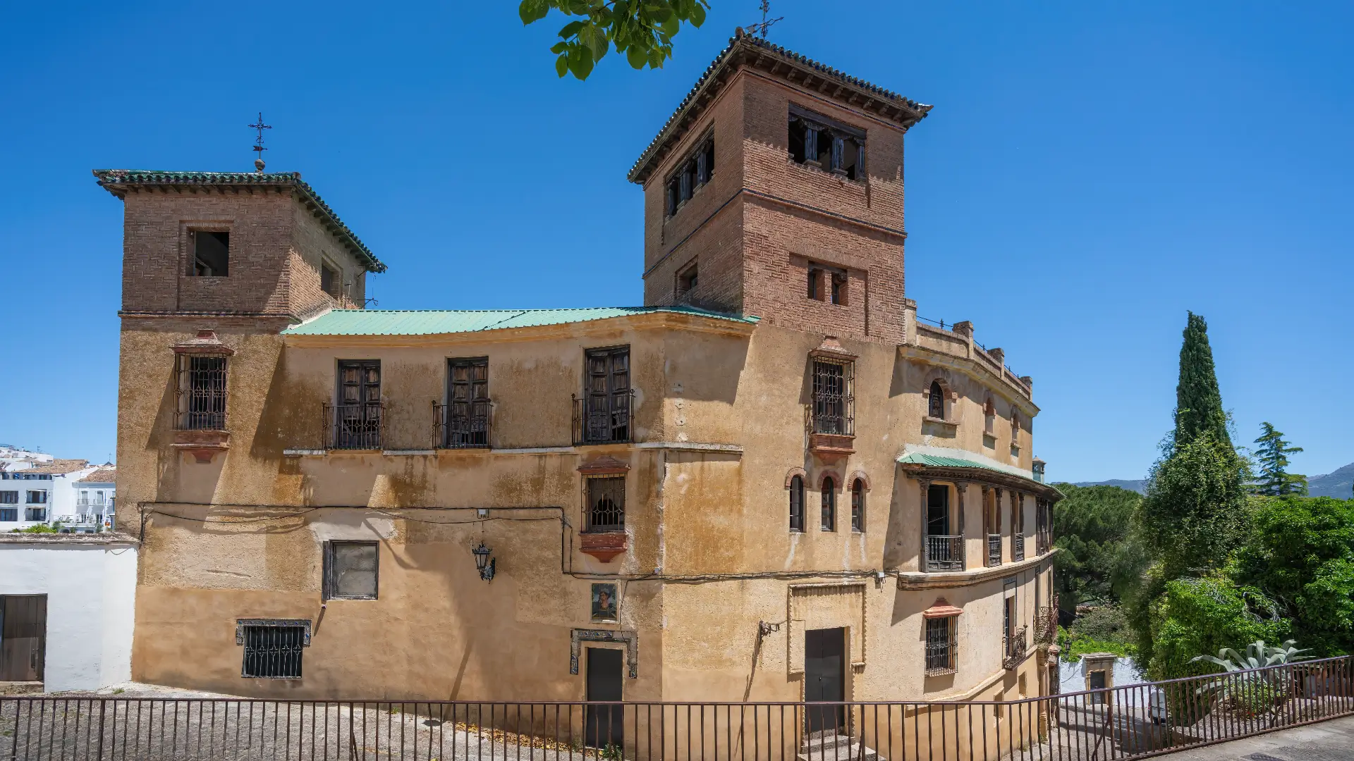 The twin-towered Casa del Rey Moro mansion in Ronda, Andalucía