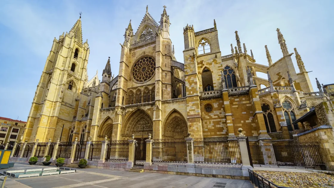The side façade of León cathedral from a quiet square, Castilla y León, Spain
