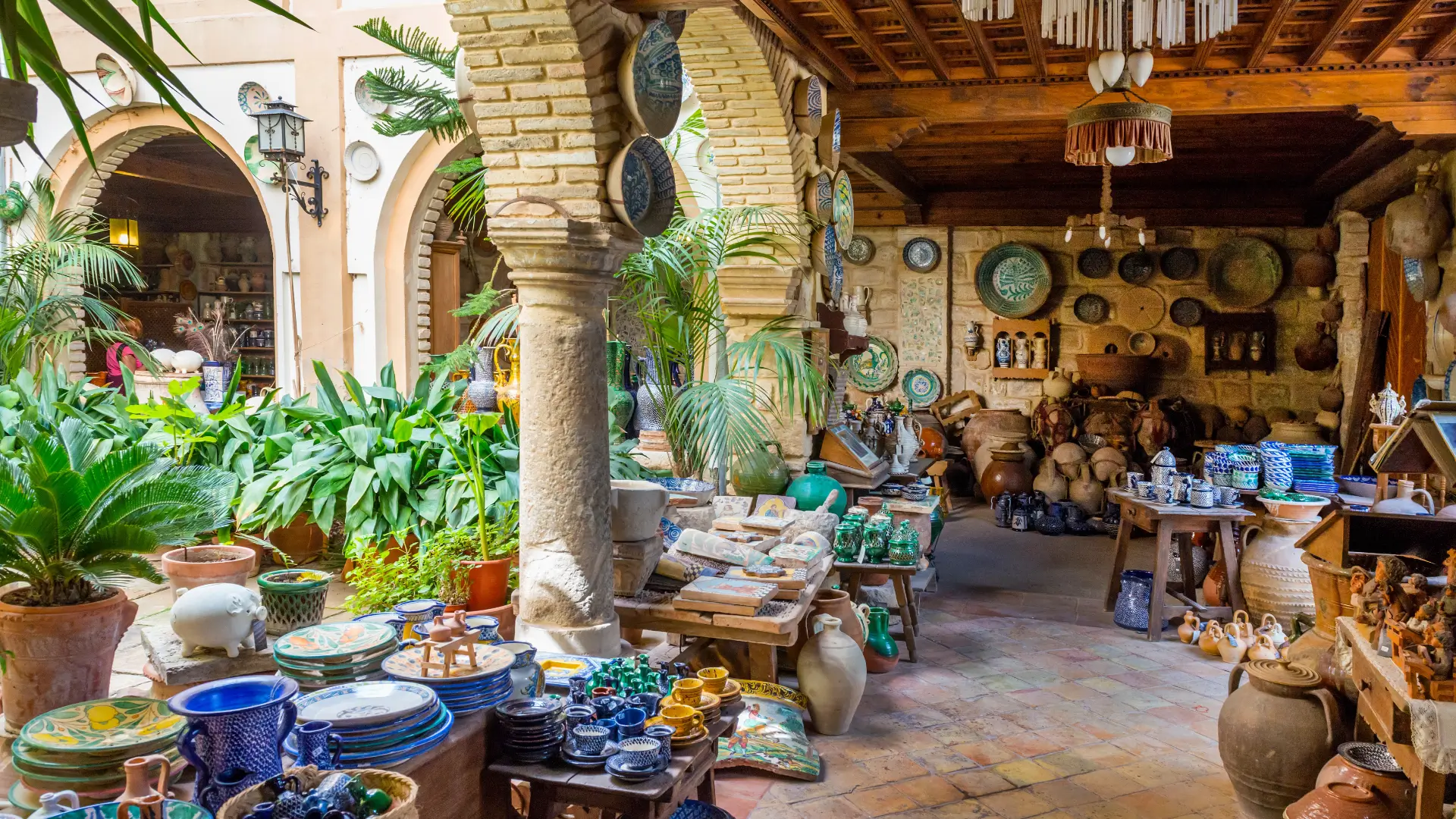 Glazed pottery of the Barrio Alfarero in Úbeda, Andalucía, Spain