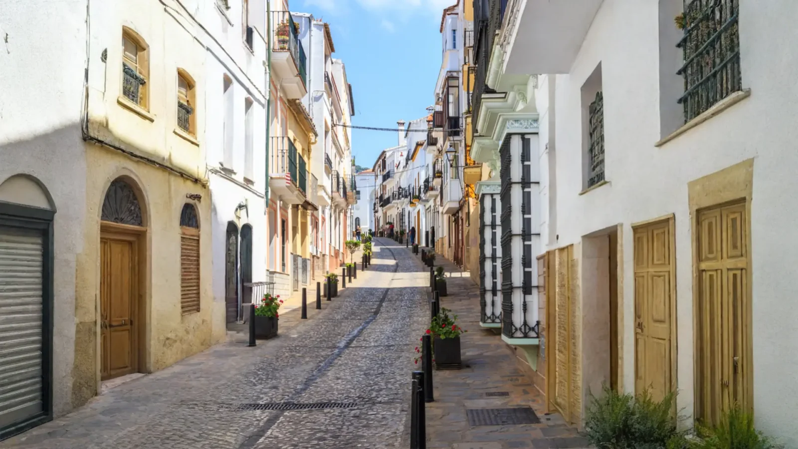 Whitewashed old-town street in Ubrique, Cádiz, Andalucía, Spain
