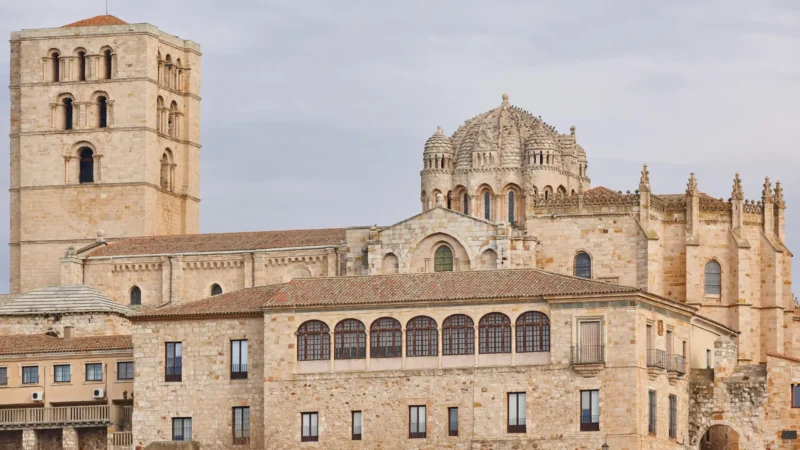 Zamora Cathedral and its scaled cimborrio dome, Castilla y León, Spain